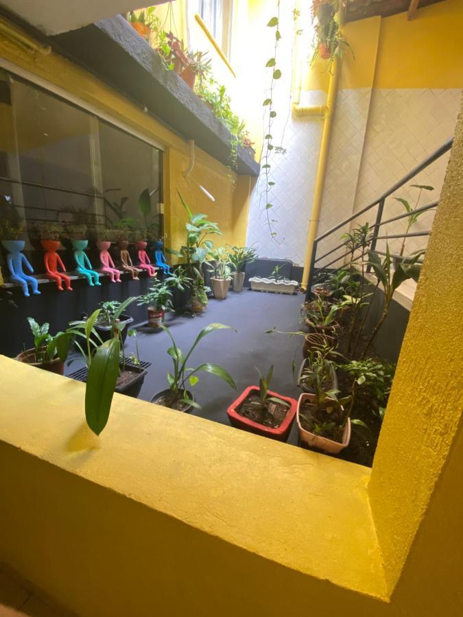 Rioslz Hostal *